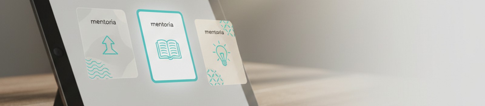 Banner KursoPro planes mentor online cobro en moneda local LATAM